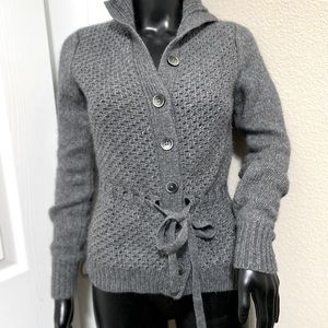 Banana Republic knit stylish sweater